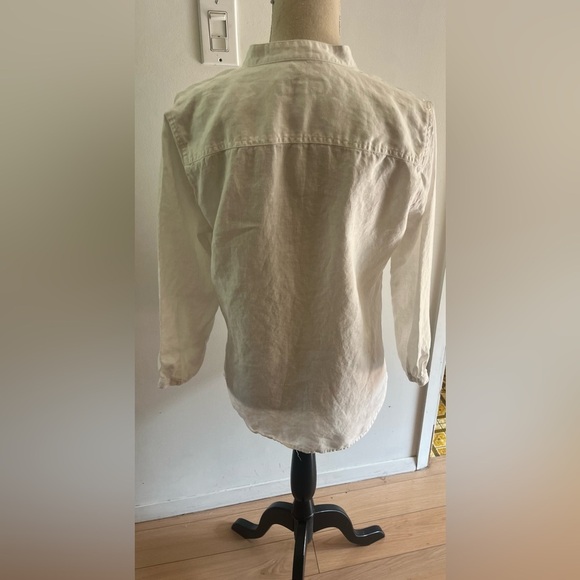 Jones New York Women’s White Linen Button-Up Medium - Picture 2 of 6